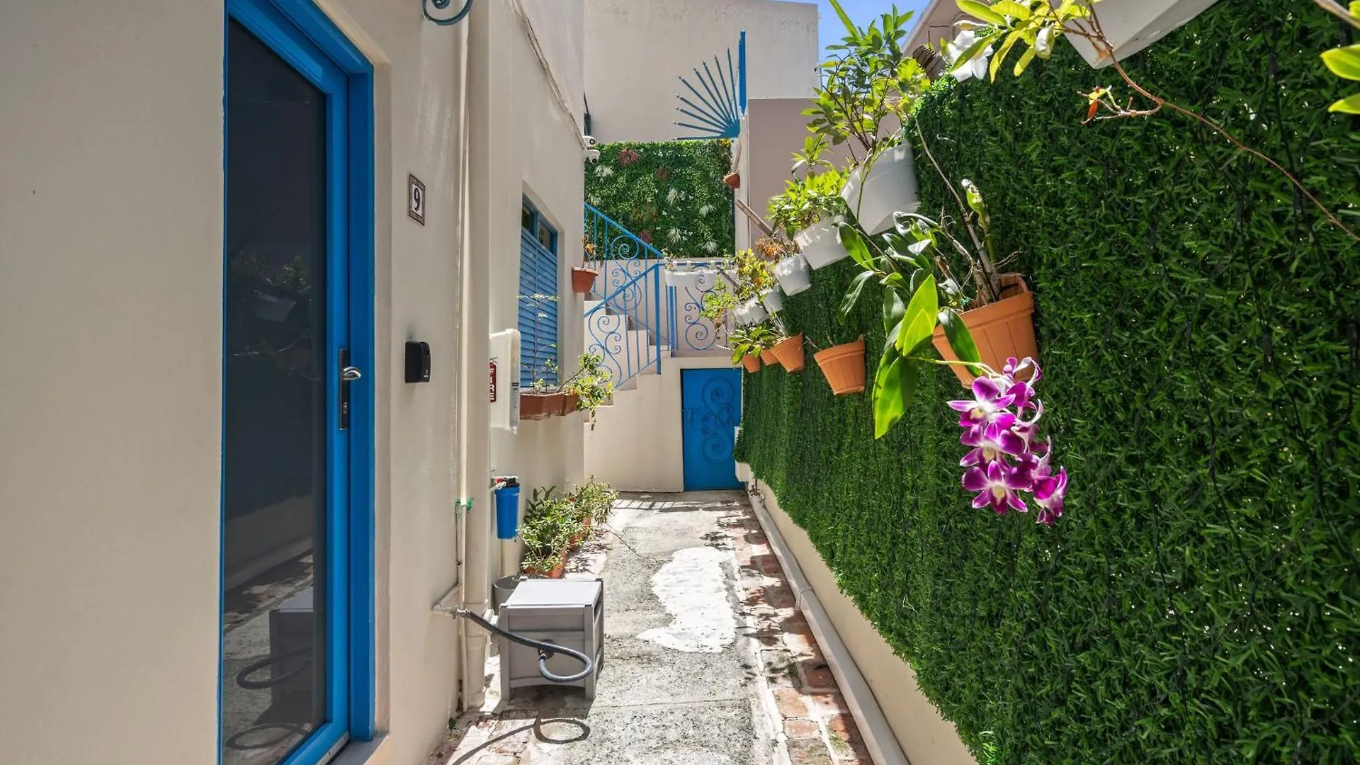 Artistic One-Bedroom Garden Apartment In Sj Mm9 San Juan Puerto Rico